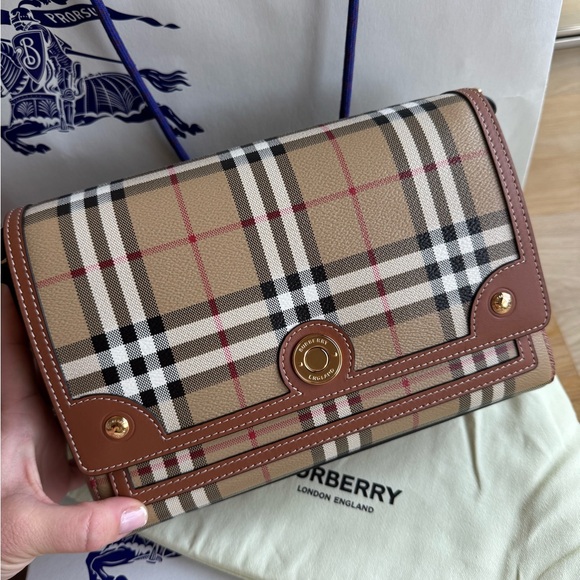Burberry Notebook Handbag BRAND NEW - Picture 5 of 12